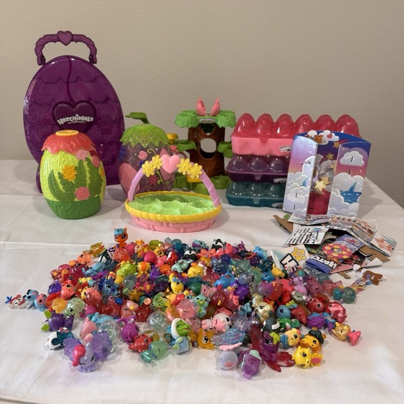 Hatchimals CollEGGtibles Mixed Huge Lot - Over 130 Figures & 3 Playsets Storage+